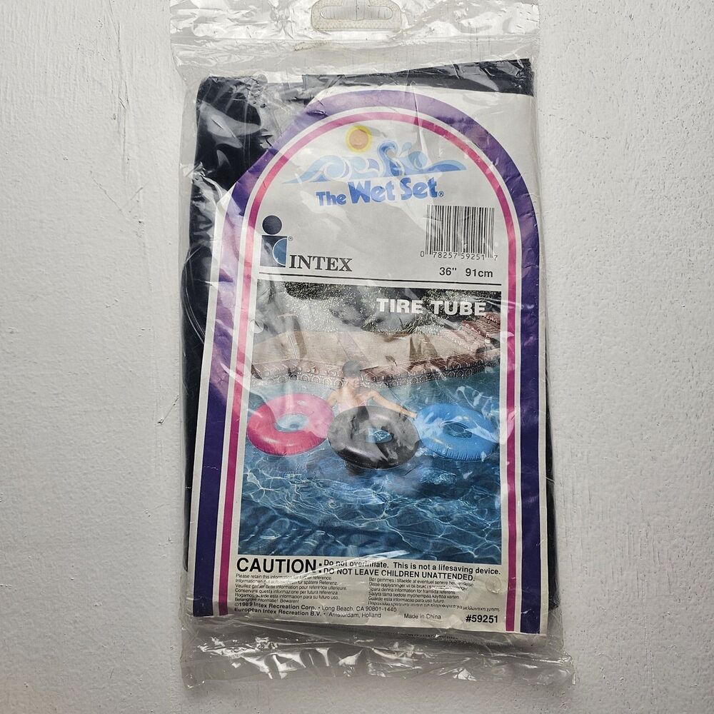 Vintage Intex The Wet Set Tire Tube 36 in (91 cm) Inflatable Swim Ring Black